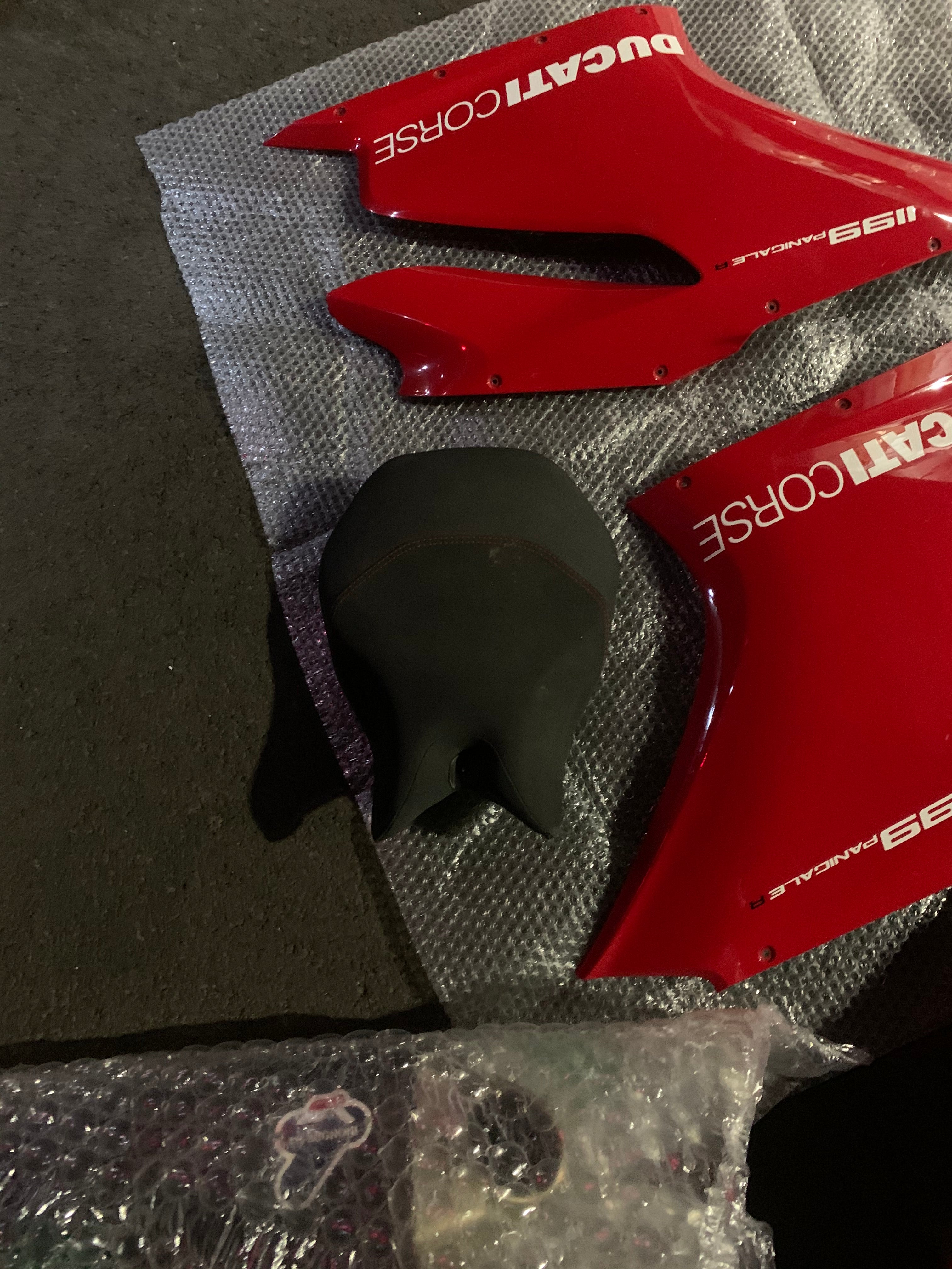 Ducati Panigale 1199/1299 oem set