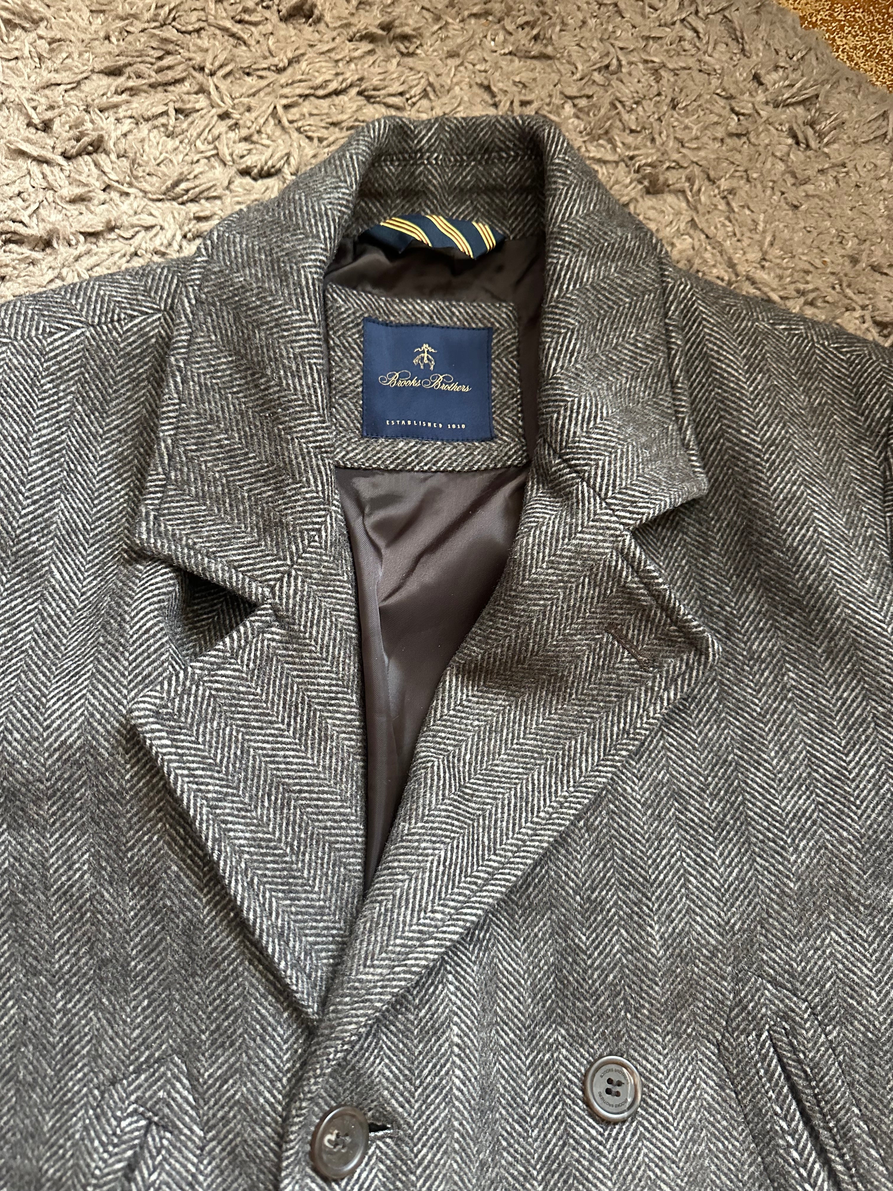 Brooks brothers camel brown pea coat Large 52